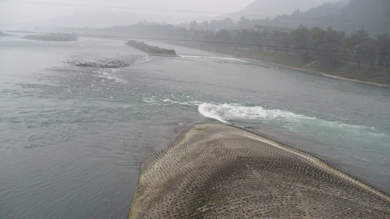 Archive view of the pointed Fish Mouth dividing levee and river channels at Dujiangyan